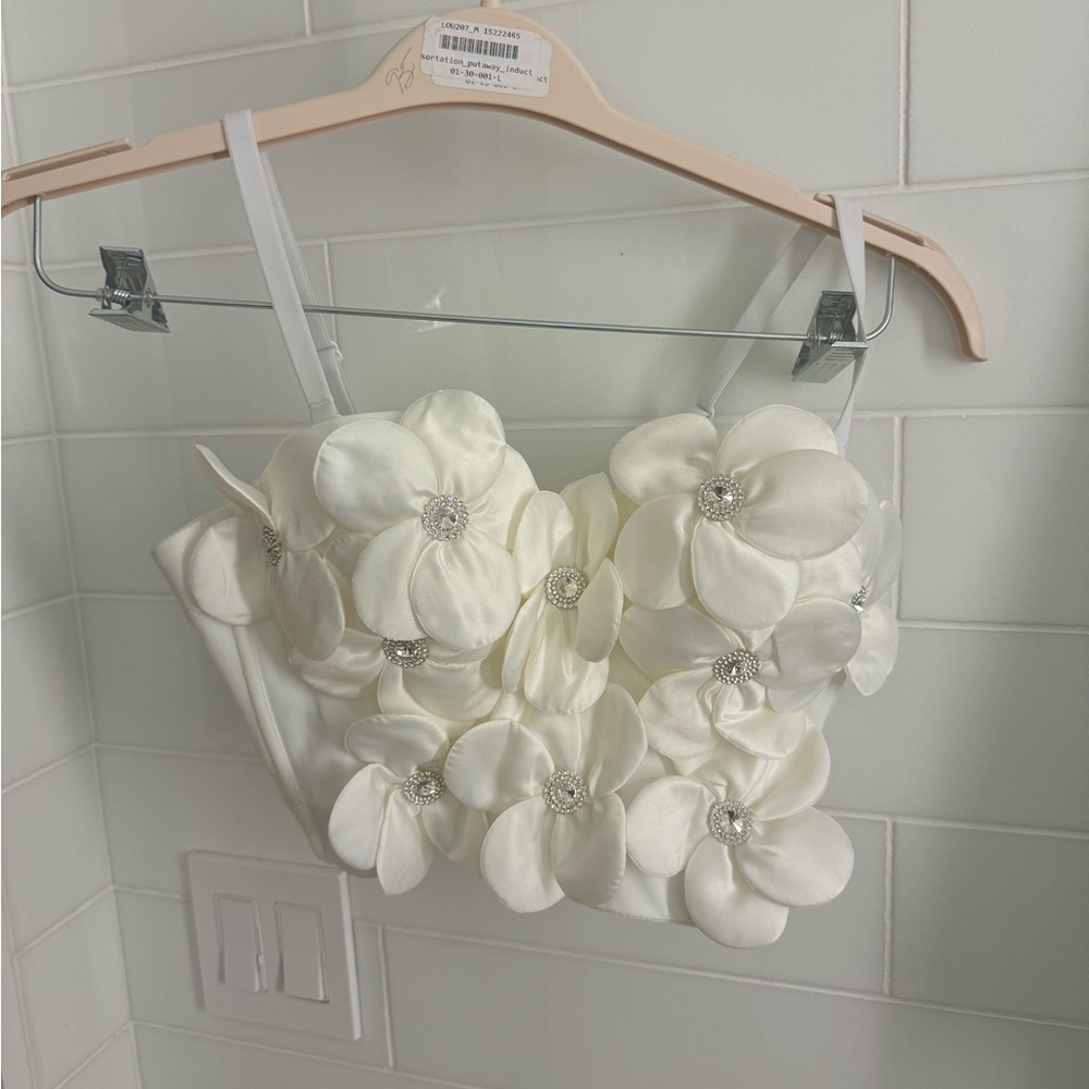 White Flower appliqué corset top (M)